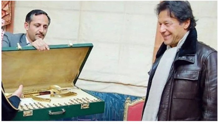 Former Prime Minister Imran Khan received a golden AK-47, priced at Rs600,000, from Prince Fahad bin Sultan bin Abdul Aziz in 2019. — Twitter/ File
