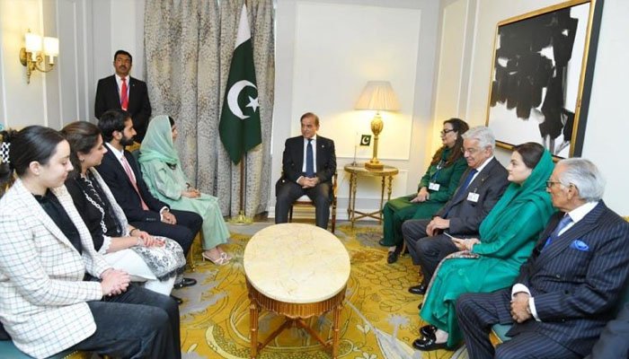 Prime Minister Shehbaz Sharif meeting with Malala Yousufzai. —APP