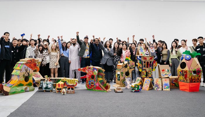A special Truck Art workshop conducted by artist Ali and his team in Silk Road International Cultural Centre. — Twitter/ @PakAmbChina