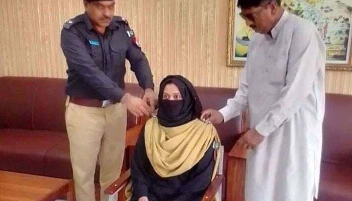 Kurram police post first-ever woman as additional station house officer (Ad-SHO). — Twitter