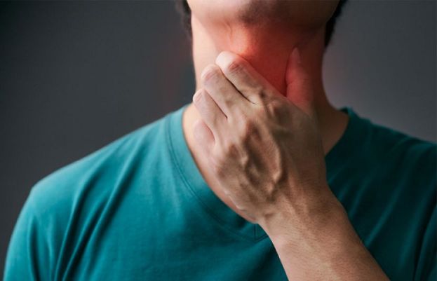 5 natural remedies to soothe a sore throat